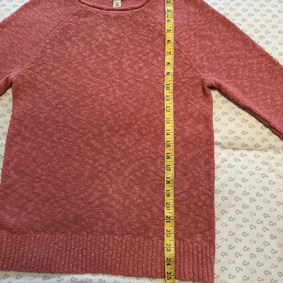L.L. Bean Women's Rosy Pink Cotton Crewneck Sweater Size XS - Picture 3 of 7